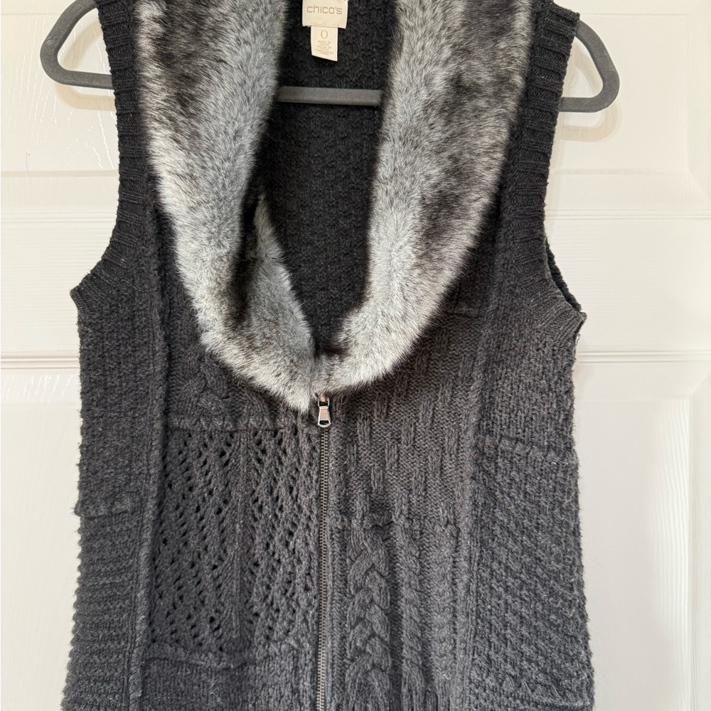 Chico's Gray Sweater Vest with Faux Fur Collar‎